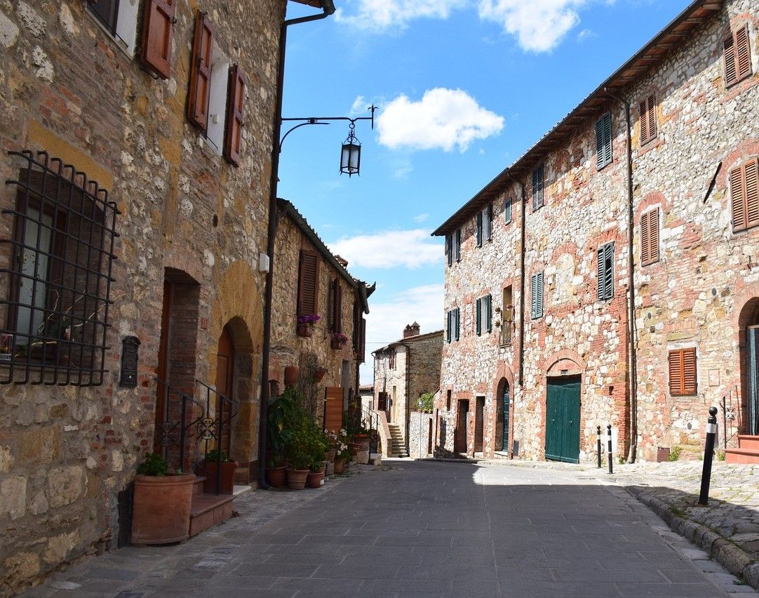 Cortona_vicoli_OK.jpg