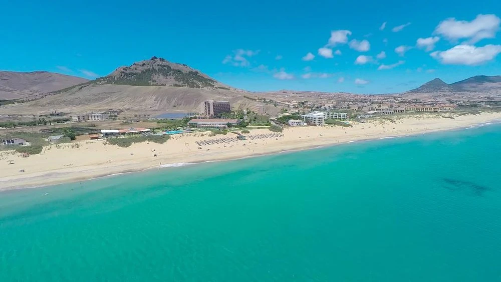 Futura_Club_Vila_Baleira_Portogallo-Porto-Santo_02