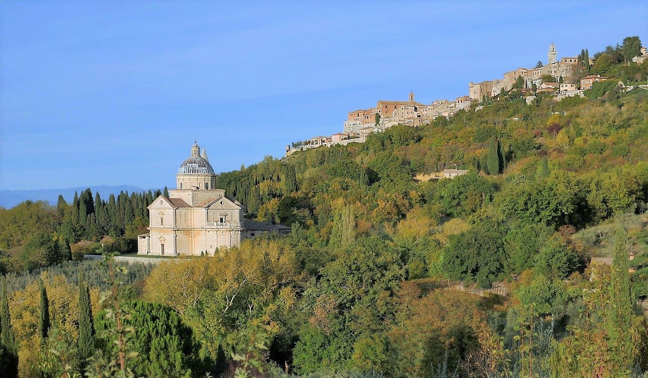 Montepulciano_con_SBiagio_OK.jpg